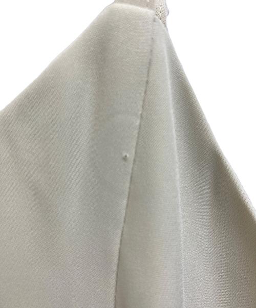 anuans（アニュアンス）anuans (アニュアンス) レイヤードアシメフレアキャミワンピース ベージュ サイズ:Freeの古着・服飾アイテム