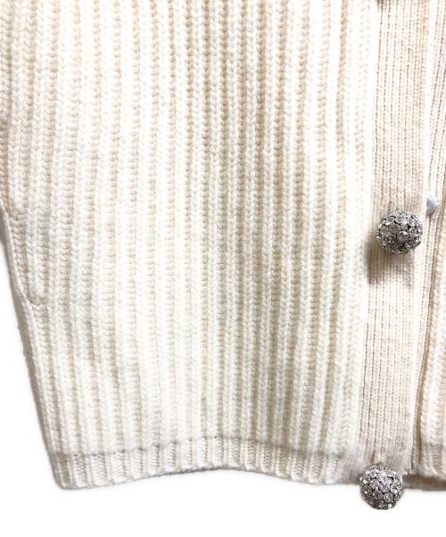 MIU MIU（ミュウミュウ）MIU MIU (ミュウミュウ) ビジューボタン カシミヤカーディガン ベージュ サイズ:38の古着・服飾アイテム