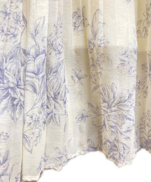 Snidel（スナイデル）Snidel (スナイデル) Sustainableオフショルギャザーワンピース ベージュの古着・服飾アイテム