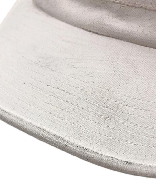 SUPREME（シュプリーム）Supreme (シュプリーム) MM6 Maison Margiela (エムエムシックスメゾンマルジェラ) Painted Camp Cap ホワイト サイズ:58の古着・服飾アイテム
