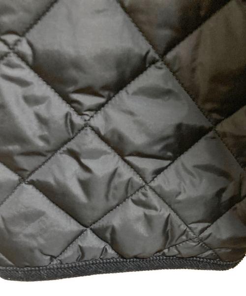 Barbour（バブアー）Barbour (バブアー) キルティングフーデッドコート ブラック サイズ:38の古着・服飾アイテム