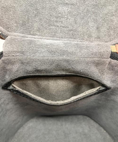 LOUIS VUITTON（ルイ ヴィトン）LOUIS VUITTON (ルイ ヴィトン) カンヌ ブラックの古着・服飾アイテム
