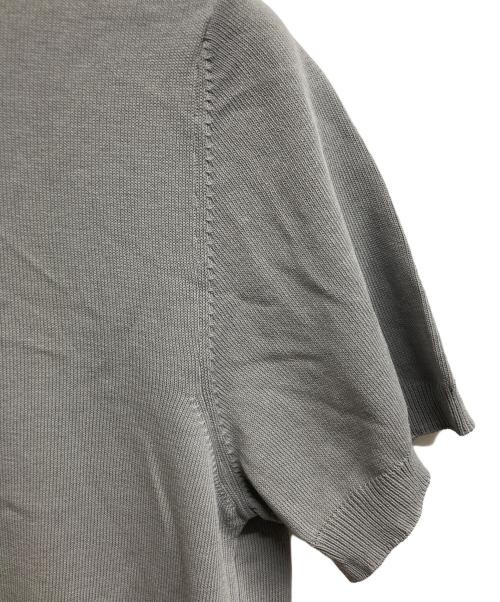 BEAMS F（ビームスエフ）BEAMS F (ビームスエフ) クルーネック ショートスリーブ ニット グレー サイズ:44 未使用品の古着・服飾アイテム