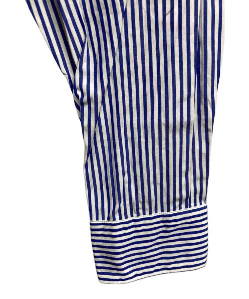 PLAY COMME des GARCONS（プレイコムデギャルソン）PLAY COMME des GARCONS (プレイコムデギャルソン) STRIPED L/S SHIRT BLACK HEART ブルー サイズ:S 未使用品の古着・服飾アイテム