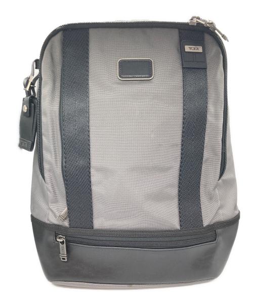 TUMI（トゥミ）TUMI (トゥミ) バックパック グレーの古着・服飾アイテム
