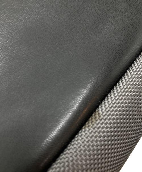 TUMI（トゥミ）TUMI (トゥミ) バックパック グレーの古着・服飾アイテム