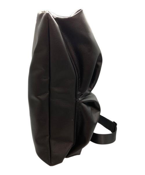 UNITED ARROWS（ユナイテッドアローズ）UNITED ARROWS (ユナイテッドアローズ) シンセティックレザーヘルメットバッグ ブラックの古着・服飾アイテム