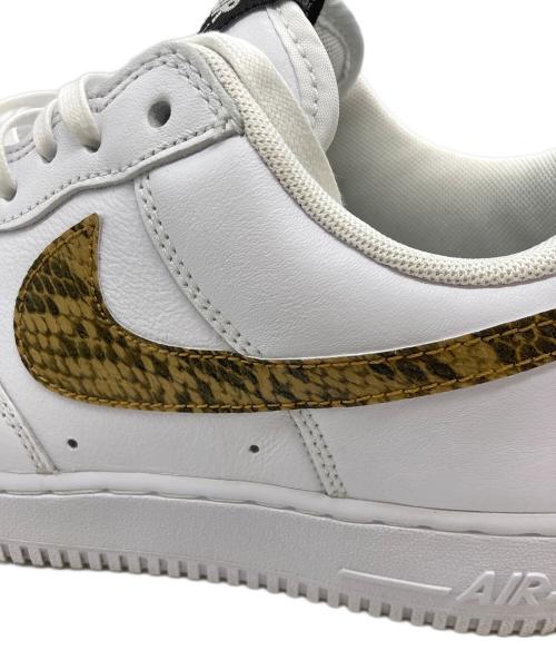 NIKE（ナイキ）NIKE (ナイキ) AIR FORCE 1 LOW RETRO PREMIUM QS ホワイト サイズ:UK7.5の古着・服飾アイテム