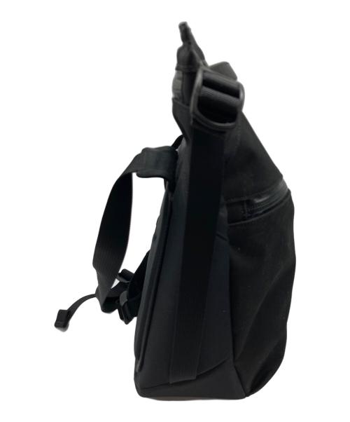 ARC'TERYX（アークテリクス）ARC'TERYX (アークテリクス) ARRO 8 SHOULDER BAG ブラックの古着・服飾アイテム
