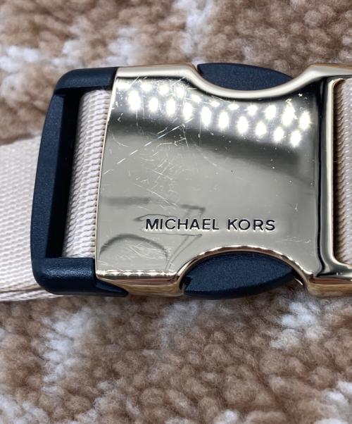 MICHAEL KORS（マイケル・コース）MICHAEL KORS (マイケル・コース) ショルダーバッグ ベージュ×ホワイトの古着・服飾アイテム