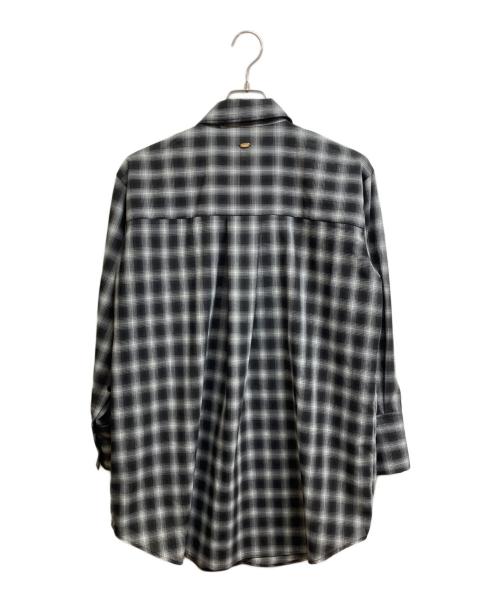 anuans（アニュアンス）anuans (アニュアンス) マルチウェイオーバーシャツ グレー サイズ:FREEの古着・服飾アイテム