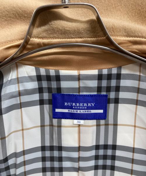 BURBERRY BLUE LABEL（バーバリーロンドンブルーレーベル）BURBERRY BLUE LABEL (バーバリーロンドンブルーレーベル) Pコート ベージュ サイズ:38の古着・服飾アイテム