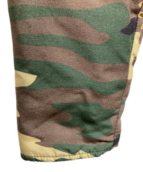 NANGA（ナンガ）NANGA (ナンガ) FINDERS KEEPERS (ファインダーズ キーパーズ) カモフラダウンジャケット カーキ サイズ:Sの古着・服飾アイテム