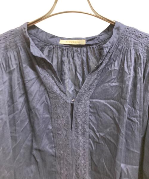 ne quittez pas（ヌキテパ）ne quittez pas (ヌキテパ) CottonVoileLace&PintuckBlouse ネイビー サイズ:Freeの古着・服飾アイテム