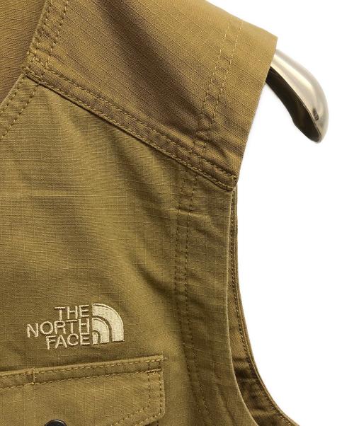 THE NORTH FACE（ザ ノース フェイス）THE NORTH FACE (ザ ノース フェイス) FIREFLY CAMP VEST ベージュ サイズ:Mの古着・服飾アイテム