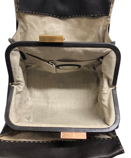 FENDI（フェンディ）FENDI (フェンディ) ガマ口ハンドバッグ ダークブラウンの古着・服飾アイテム