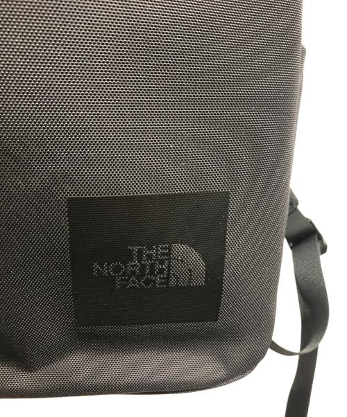 THE NORTH FACE（ザ ノース フェイス）THE NORTH FACE (ザ ノース フェイス) Shuttle DAYPACK Slim ブラックの古着・服飾アイテム