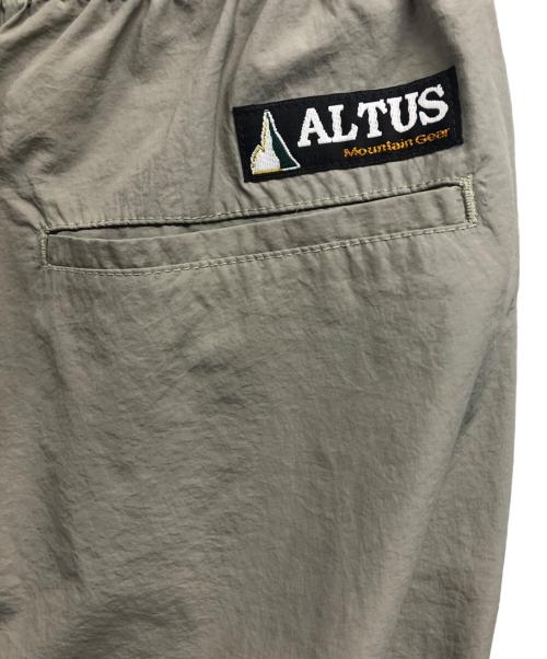 ALTUS（アルタス）ALTUS (アルタス) JOURNAL STANDARD (ジャーナルスタンダード) 別注 TRAINING PANTS グレー サイズ:L 未使用品の古着・服飾アイテム