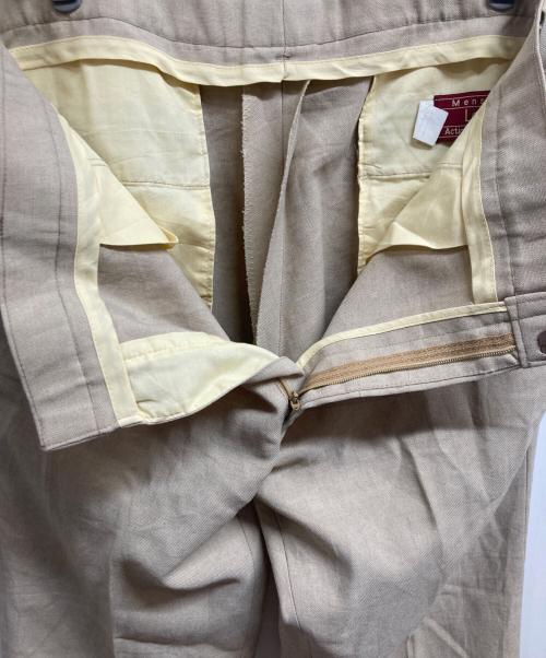 LEVI'S（リーバイス）LEVI'S (リーバイス) アクションスラックス ベージュ サイズ:不明の古着・服飾アイテム