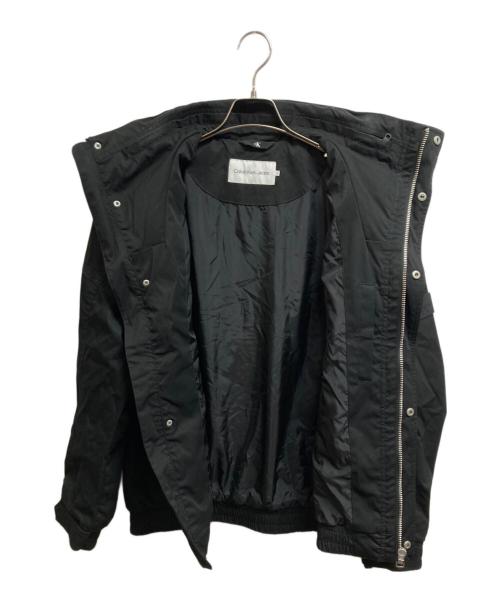 Calvin Klein Jeans（カルバンクラインジーンズ）Calvin Klein Jeans (カルバンクラインジーンズ) フードフィールドジャケット ブラック サイズ:Mの古着・服飾アイテム