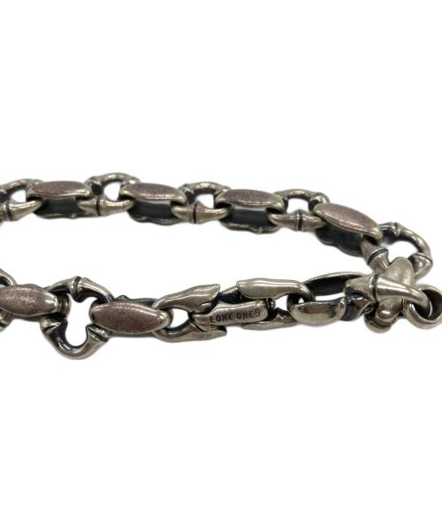 LONE ONES（ロンワンズ）LONE ONES (ロンワンズ) カレシス ブレスレット (S) ウィズ １ ティアー ベル シルバーの古着・服飾アイテム