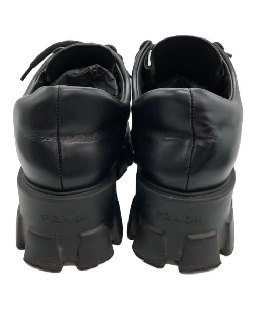 PRADA（プラダ）PRADA (プラダ) Monolithブラッシュドレザー ダービーシューズ ブラック サイズ:37　1/2の古着・服飾アイテム