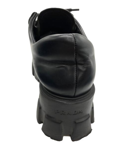 PRADA（プラダ）PRADA (プラダ) Monolithブラッシュドレザー ダービーシューズ ブラック サイズ:37　1/2の古着・服飾アイテム