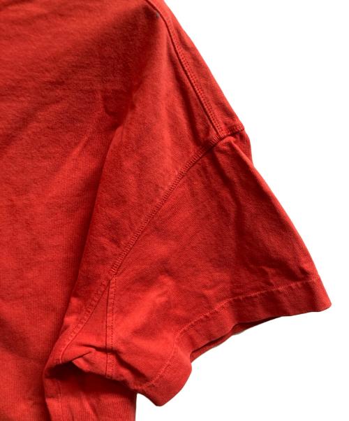 Acne studios（アクネ ストゥディオス）ACNE STUDIOS (アクネ ストゥディオス) ロゴプリントtシャツ レッド サイズ:Sの古着・服飾アイテム