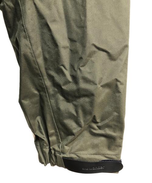 and wander（アンドワンダー）and wander (アンドワンダー) 2.5L hiker rain jacket カーキ サイズ:XL 未使用品の古着・服飾アイテム
