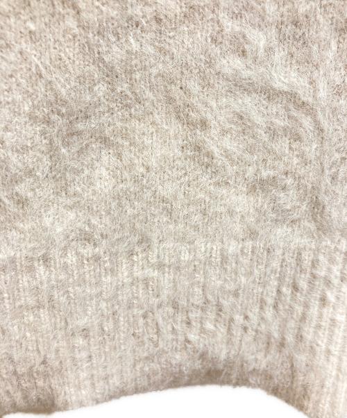 1er Arrondissement（プルミエ アロンディスモン）1er Arrondissement (プルミエ アロンディスモン) ラクーンVネックニット ベージュ サイズ:不明の古着・服飾アイテム