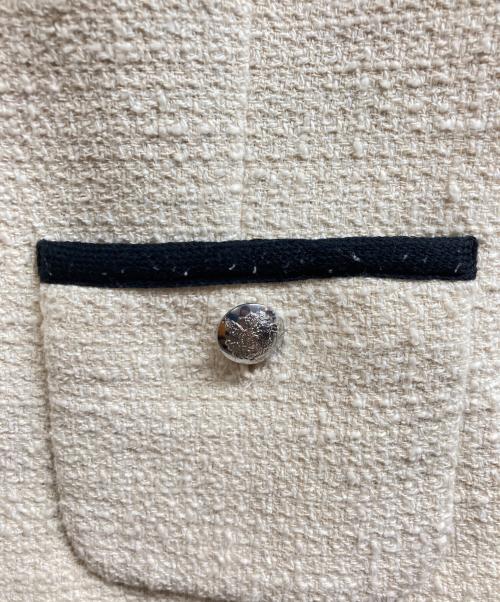 LAUREN RALPH LAUREN（ローレンラルフローレン）LAUREN RALPH LAUREN (ローレンラルフローレン) ツートーンブークレ クロップドジャケット アイボリーの古着・服飾アイテム