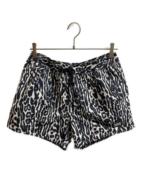 BURBERRY（バーバリー）BURBERRY (バーバリー) ラバーロゴスイムパンツ ホワイト×ブラック サイズ:Mの古着・服飾アイテム