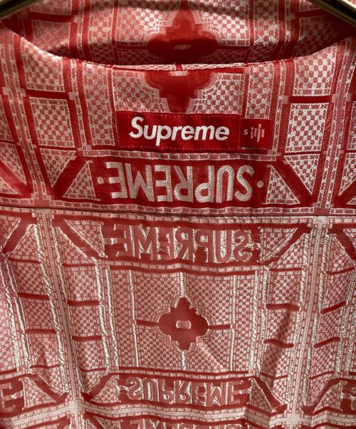 SUPREME（シュプリーム）Supreme (シュプリーム) Tray Jacquard S/S Shirt レッド サイズ:Sの古着・服飾アイテム