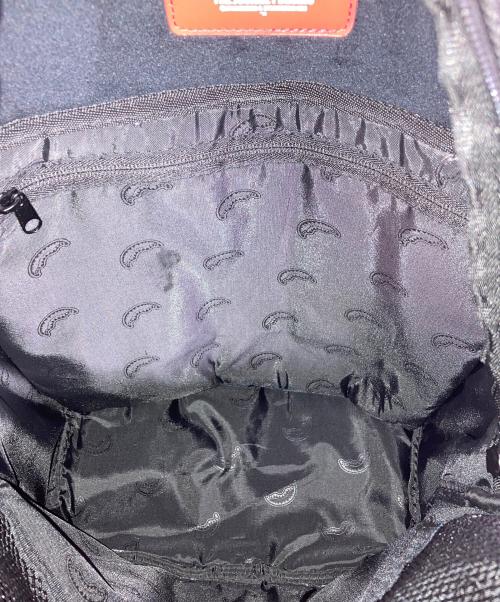 SPRAYGROUND（スプレーグランド）SPRAYGROUND (スプレーグランド) リュック レッド×ブラックの古着・服飾アイテム