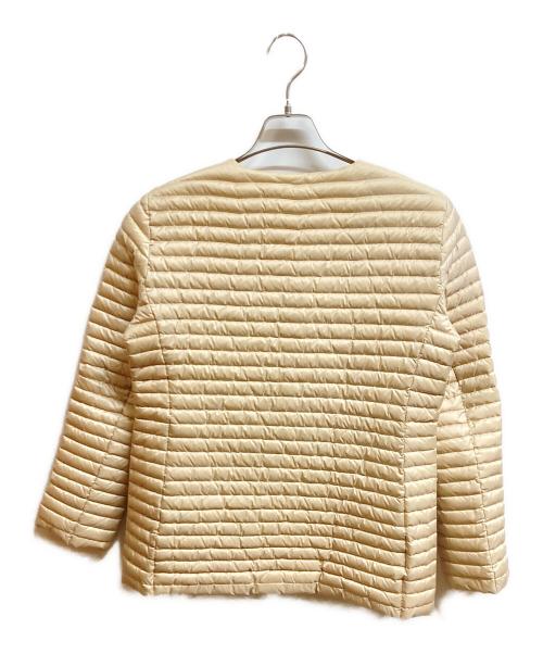 theory luxe（セオリーリュクス）theory luxe (セオリーリュクス) ノーカラーダウンジャケット ベージュ サイズ:38の古着・服飾アイテム