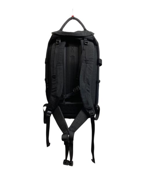 on（オン）on (オン) speed pack 24L ブラックの古着・服飾アイテム