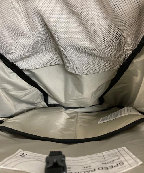 on（オン）on (オン) speed pack 24L ブラックの古着・服飾アイテム