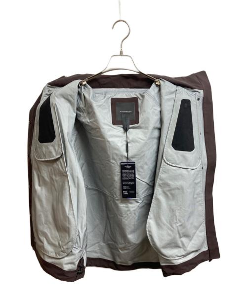DESCENTE ALLTERRAIN（デザイント オルテライン）Descente ALLTERRAIN (デザイント オルテライン) WATERPROOF JACKET ボルドー サイズ:M 未使用品の古着・服飾アイテム