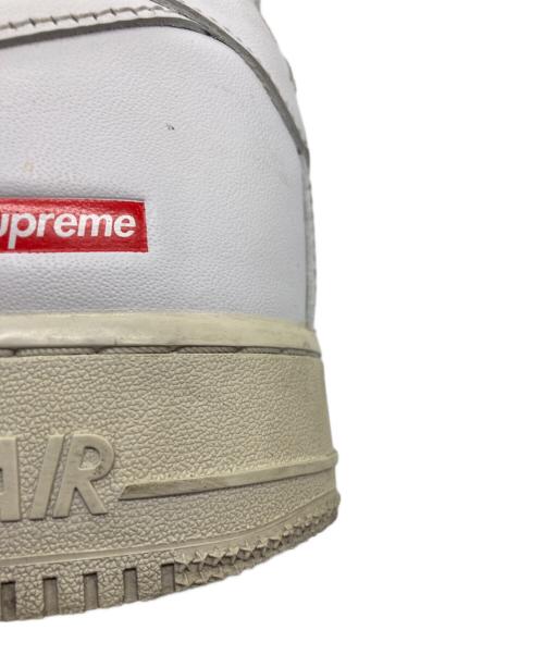 NIKE（ナイキ）NIKE (ナイキ) SUPREME (シュプリーム) AIR FORCE 1 LOW ローカットスニーカー ホワイト サイズ:US10の古着・服飾アイテム