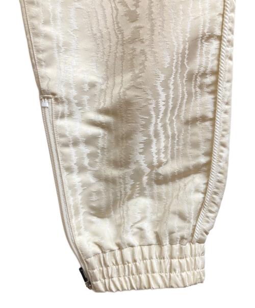 JOHN LAWRENCE SULLIVAN（ジョン ローレンス サリバン）JOHN LAWRENCE SULLIVAN (ジョン ローレンス サリバン) Moire jacquard track pants ホワイト サイズ:46の古着・服飾アイテム