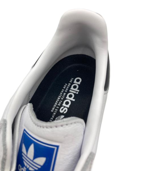 adidas（アディダス）adidas (アディダス) SAMBA ADV ホワイト サイズ:UK8　1/2 未使用品の古着・服飾アイテム