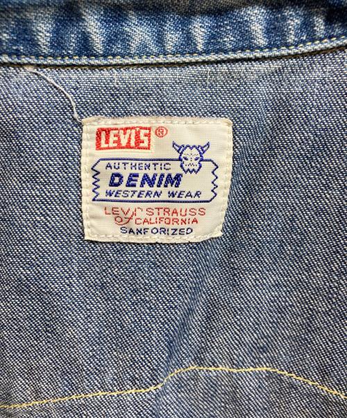LEVI'S（リーバイス）LEVI'S (リーバイス) ショートホーン デニムウエスタンシャツ インディゴ サイズ:Mの古着・服飾アイテム