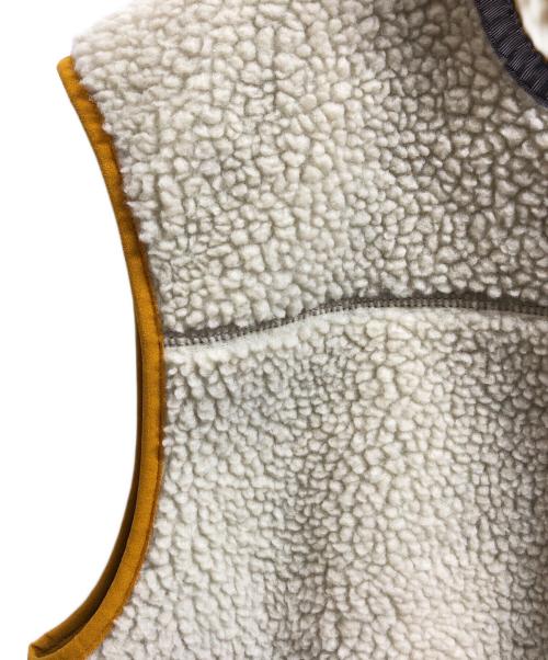 Patagonia（パタゴニア）Patagonia (パタゴニア) CLASSIC RETRO-X VEST アイボリー サイズ:Mの古着・服飾アイテム