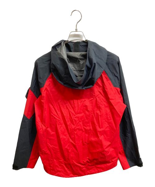 CHUMS（チャムス）CHUMS (チャムス) マウンテンパーカー レッド サイズ:Mの古着・服飾アイテム