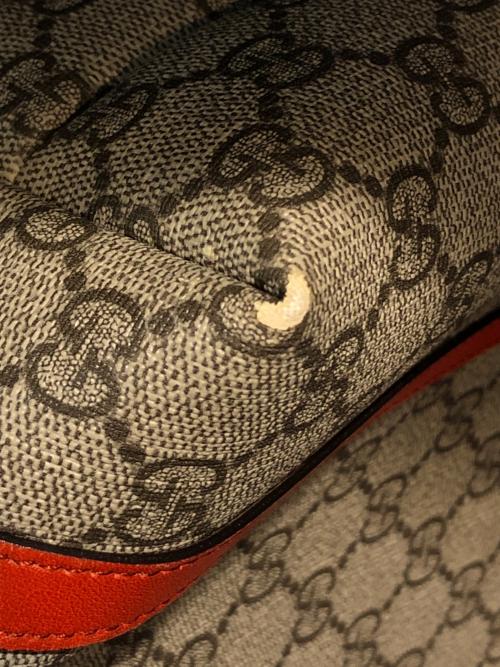 GUCCI（グッチ）GUCCI (グッチ) GGスプリーム ハンドバッグ ベージュ×オレンジの古着・服飾アイテム