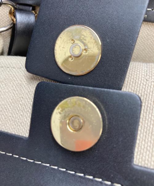 IACUCCI（イアクッチ）IACUCCI (イアクッチ) トートバッグ ベージュの古着・服飾アイテム