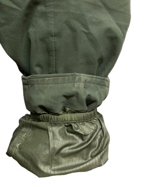 DESCENTE（デサント）DESCENTE (デサント) MIZUSAWA DOWN JACKET カーキの古着・服飾アイテム