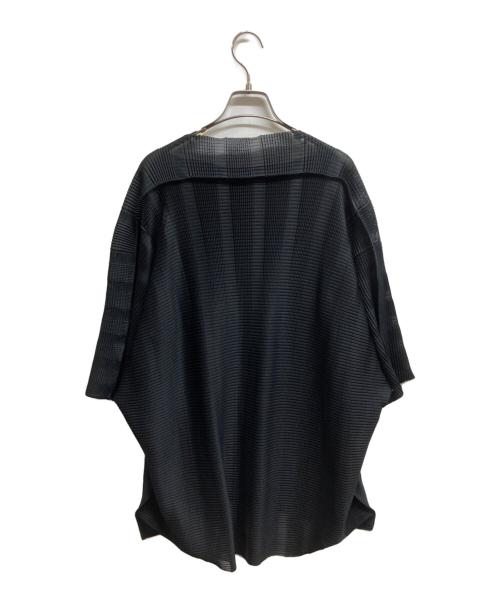 me ISSEY MIYAKE（ミーイッセイ ミヤケ）me ISSEY MIYAKE (ミーイッセイ ミヤケ) プリーツカットソー ブラック サイズ:Freeの古着・服飾アイテム