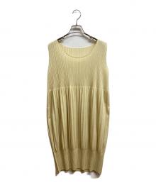 PLEATS PLEASE（プリーツプリーズ）の古着「プリーツノースリーブワンピース」｜ベージュ