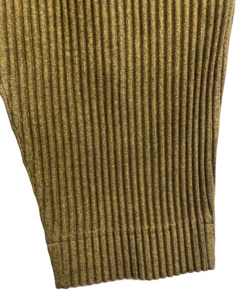 HOMME PLISSE ISSEY MIYAKE（オム プリッセ イッセイ ミヤケ）HOMME PLISSE ISSEY MIYAKE (オム プリッセ イッセイ ミヤケ) プリーツパンツ カーキ サイズ:2の古着・服飾アイテム